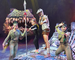 Pattaya's Hybrid show Kaan, evening shows in Thailand - photo 4