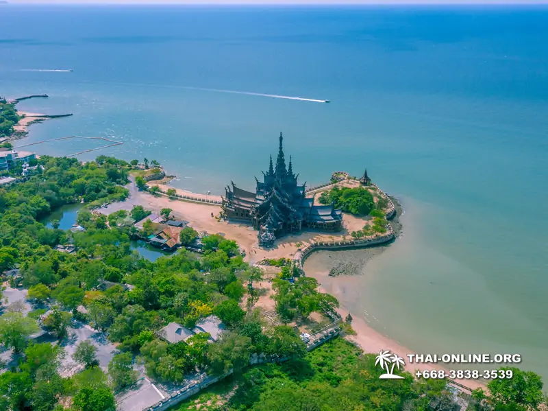 The Sanctuary of Truth in Pattaya guided trip Thailand - photo 45