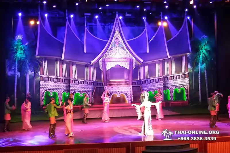Alcazar Cabaret-show Pattaya, travesty shows of Thailand - photo 35
