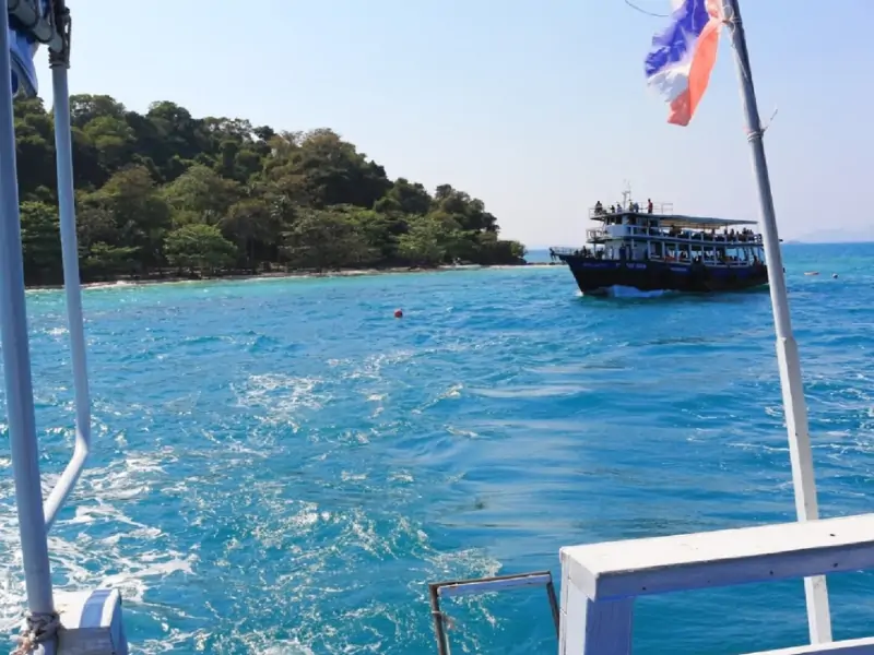 Ko Ta Lu or Pink Island snorkeling trip from Pattaya Thailand - 49
