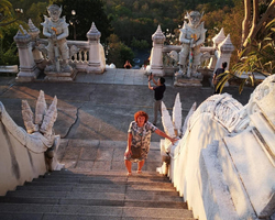 Evening Wat Yan excursion in Thailand Pattaya tour photo 16