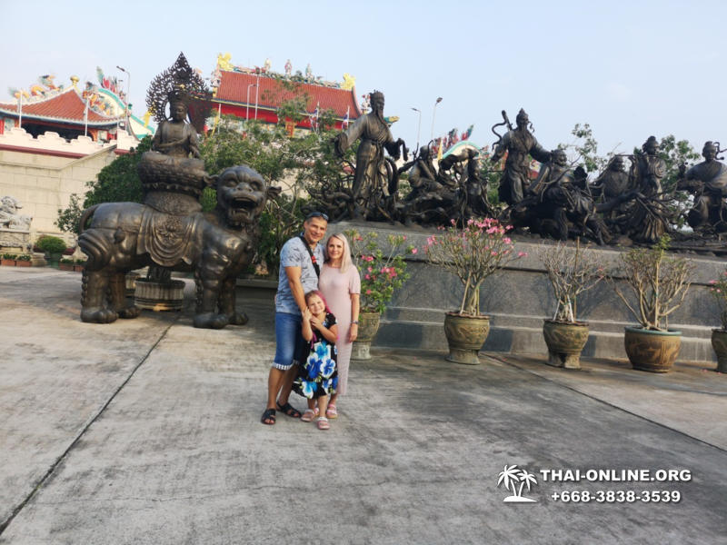 Evening Wat Yan excursion in Thailand Pattaya tour photo 29