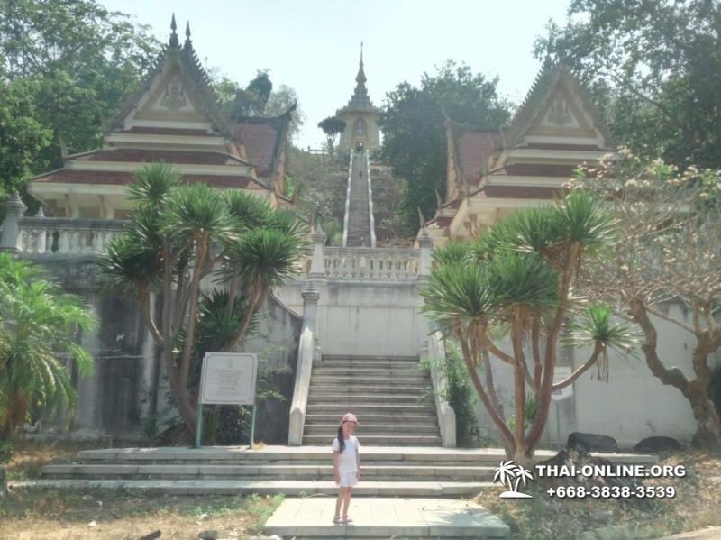 Evening Wat Yan excursion in Thailand Pattaya tour photo 38
