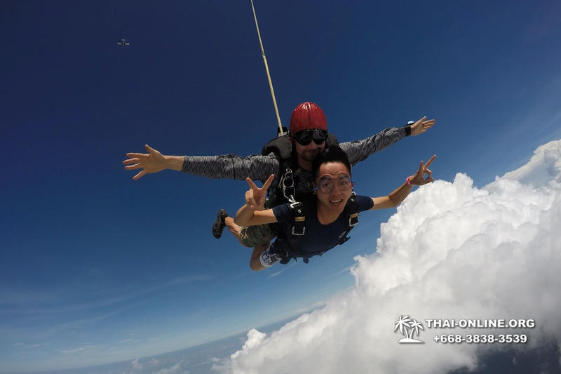 Pattaya Tandem Skydiving in Thailand parachute jump photo 69