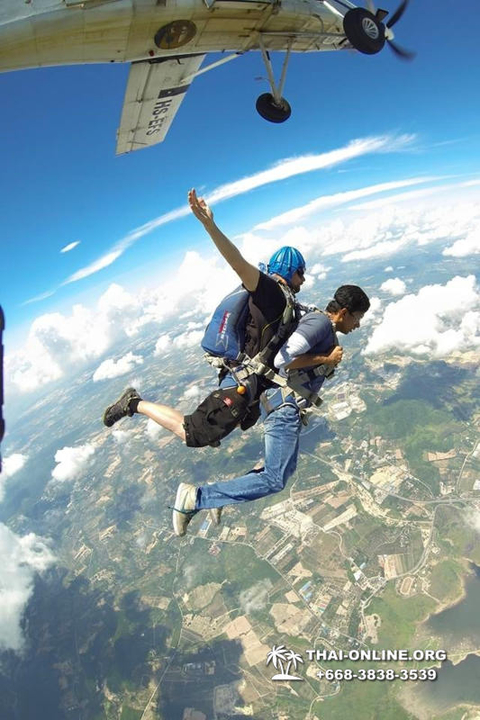Pattaya Tandem Skydiving in Thailand parachute jump photo 7