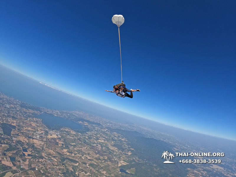 Pattaya Tandem Skydiving in Thailand parachute jump photo 78