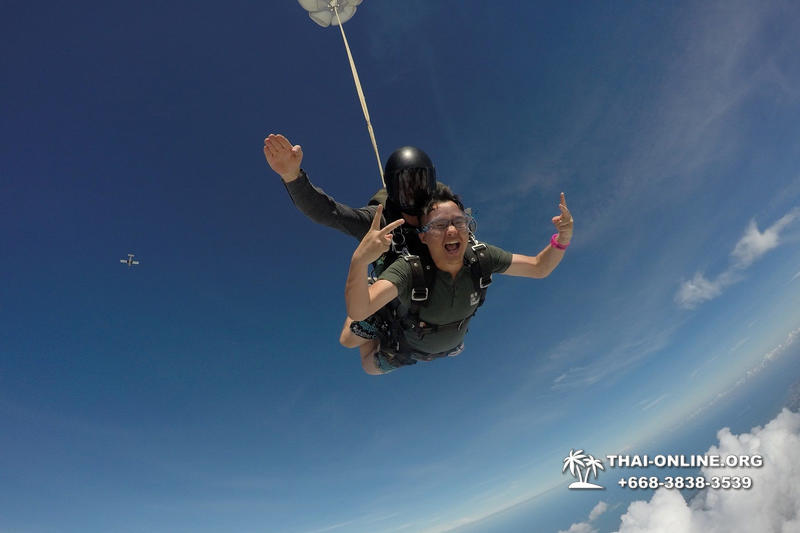 Pattaya Tandem Skydiving in Thailand parachute jump photo 71