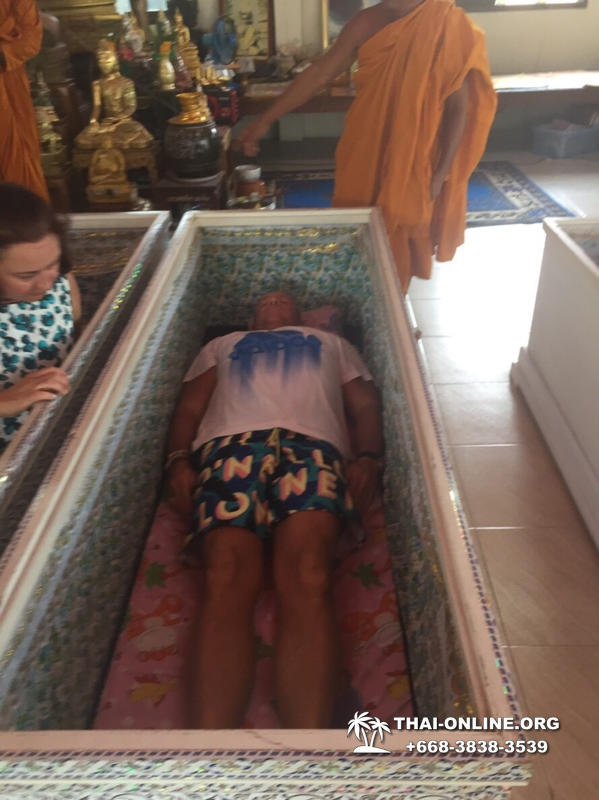 Ritual Funeral of Fails - Attracting Good Luck Pattaya Thailand 690