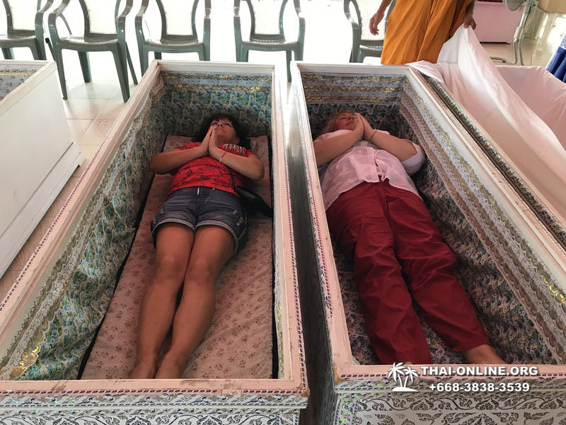 Funeral of Failures ritual in Pattaya photo 9