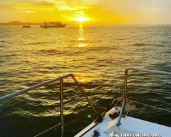 Cruise on Sea Breeze catamaran from Pattaya to Koh Phai - photo 2