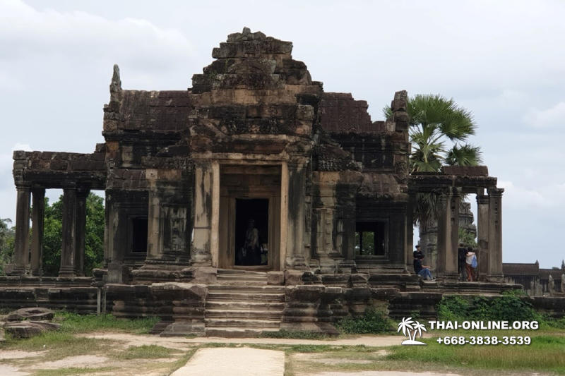 Tour to Angkor Temples Cambodia from Pattaya Thailand trip photo 39