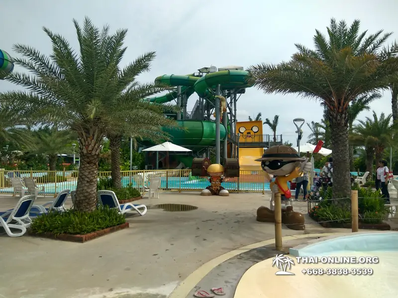 Columbia Pictures Aquaverse water park in Pattaya Thailand photo 145