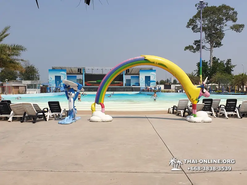 Columbia Pictures Aquaverse water park in Pattaya Thailand photo 52