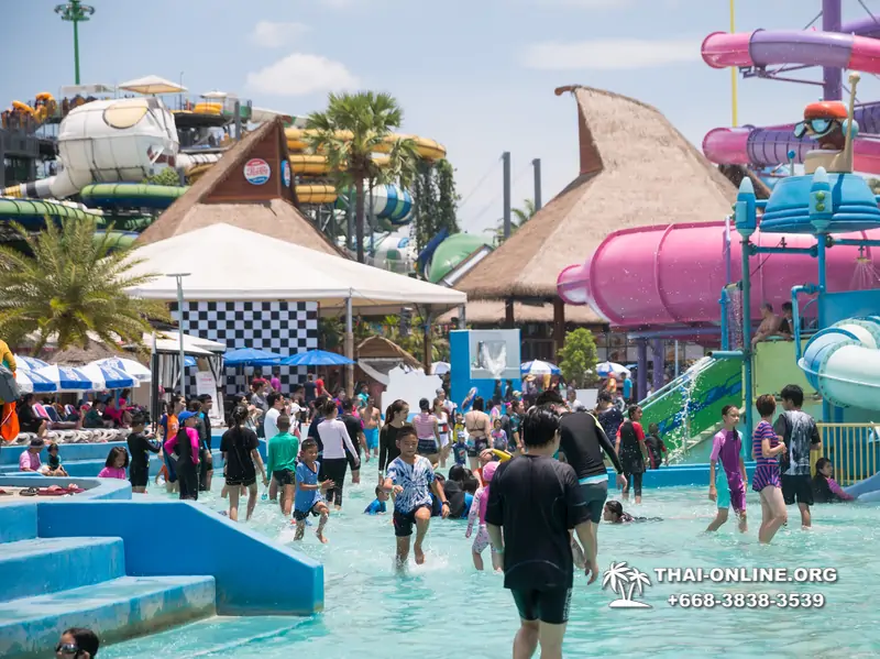 Columbia Pictures Aquaverse water park in Pattaya Thailand photo 146