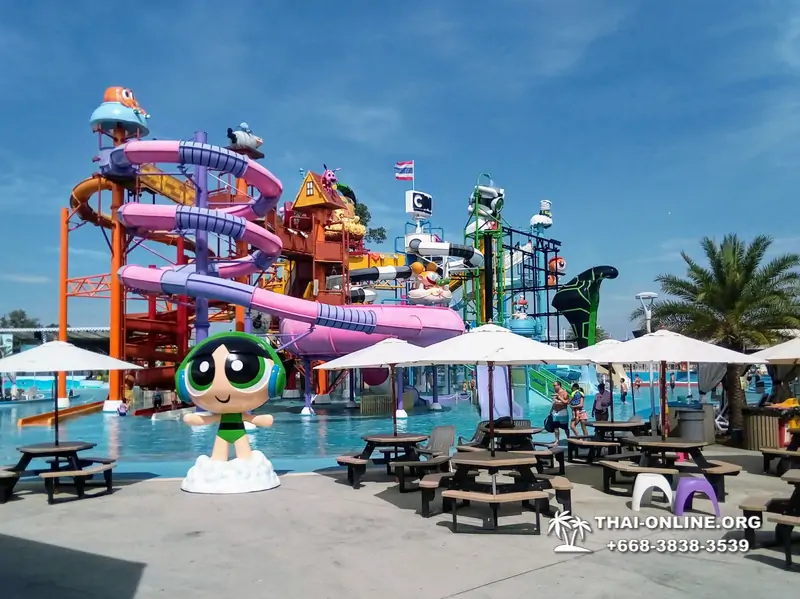 Columbia Pictures Aquaverse water park in Pattaya Thailand photo 231