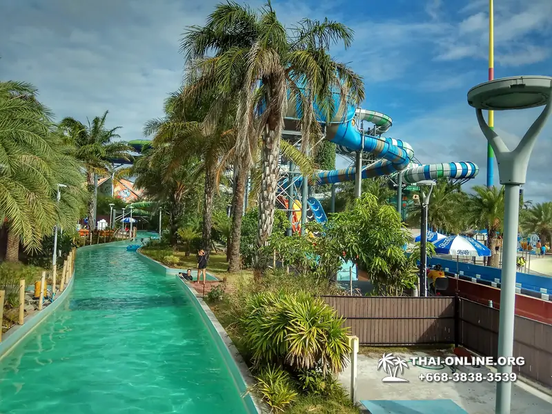 Columbia Pictures Aquaverse waterpark Pattaya Thailand photo 5