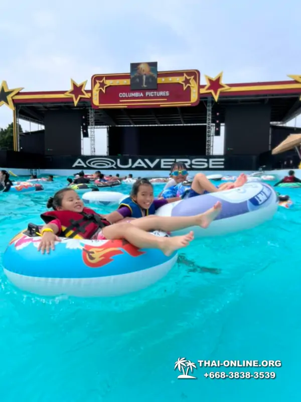 Columbia Pictures Aquaverse water park in Pattaya Thailand photo 97