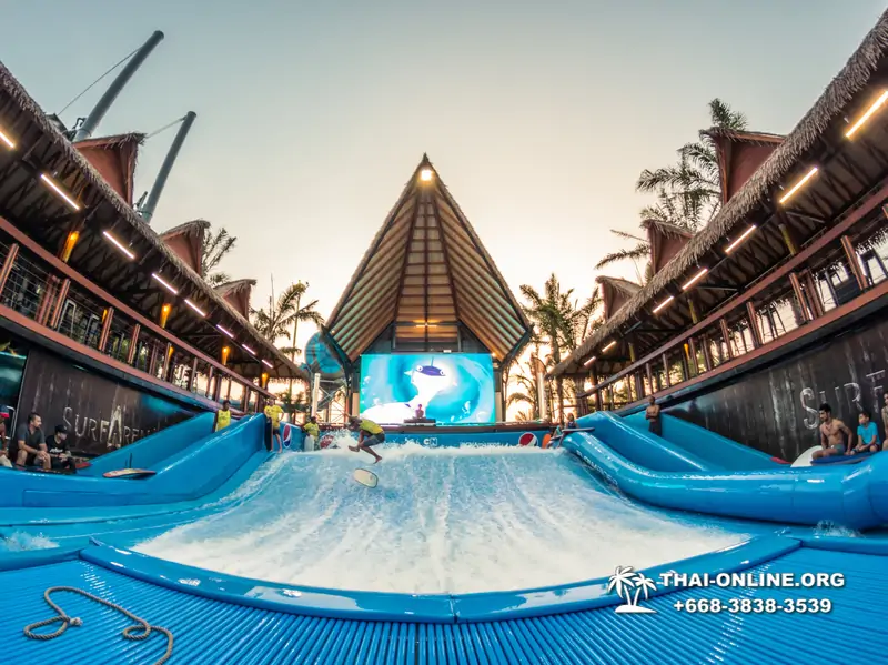Columbia Pictures Aquaverse water park in Pattaya Thailand photo 163