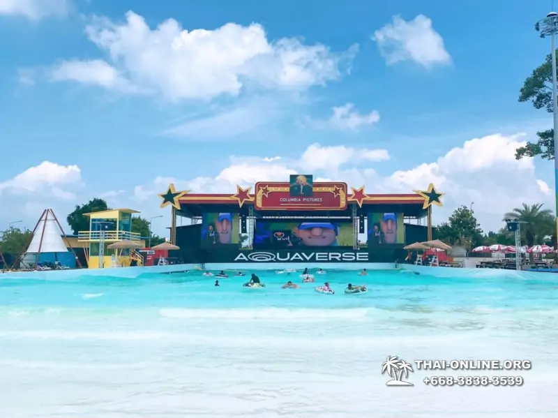 Columbia Pictures Aquaverse water park in Pattaya Thailand photo 84