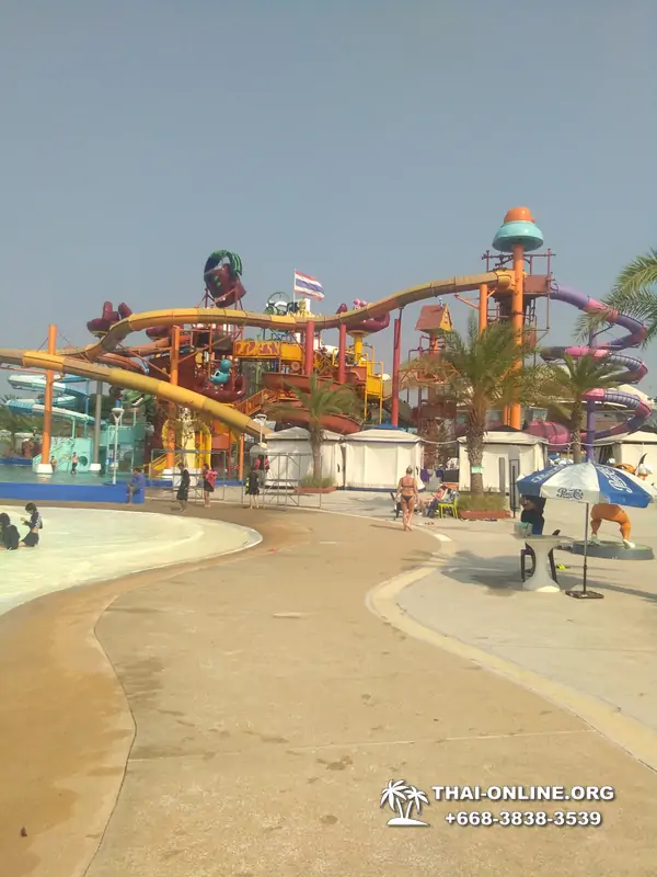 Columbia Pictures Aquaverse water park in Pattaya Thailand photo 61