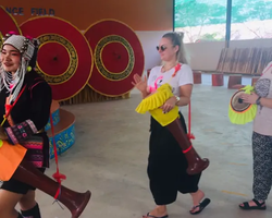 Wat Yan excursion book online +668-3838-3539 in Pattaya photo 327