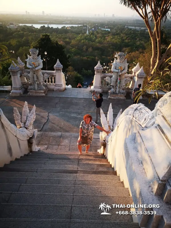 Wat Yan Temples excursion in Pattaya photo 19
