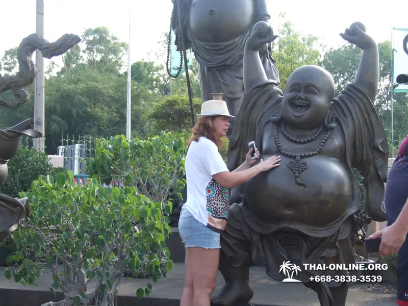 Wat Yan excursion book online +668-3838-3539 in Pattaya photo 988
