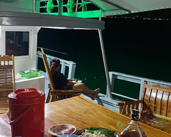 Squid sea fishing in night-time Pattaya Thailand - tour photo 2