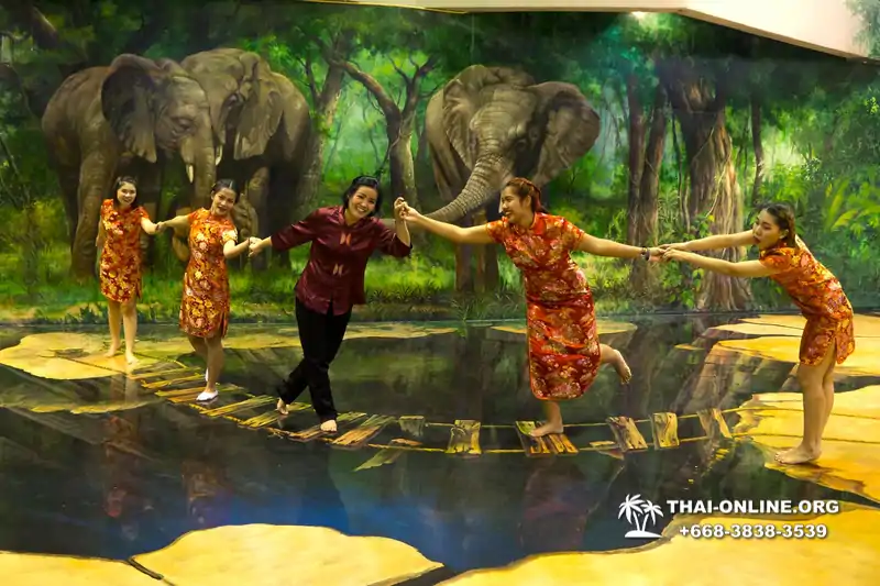 3D Art in Paradise gallery in Pattaya Thailand 7 Countries photo 120