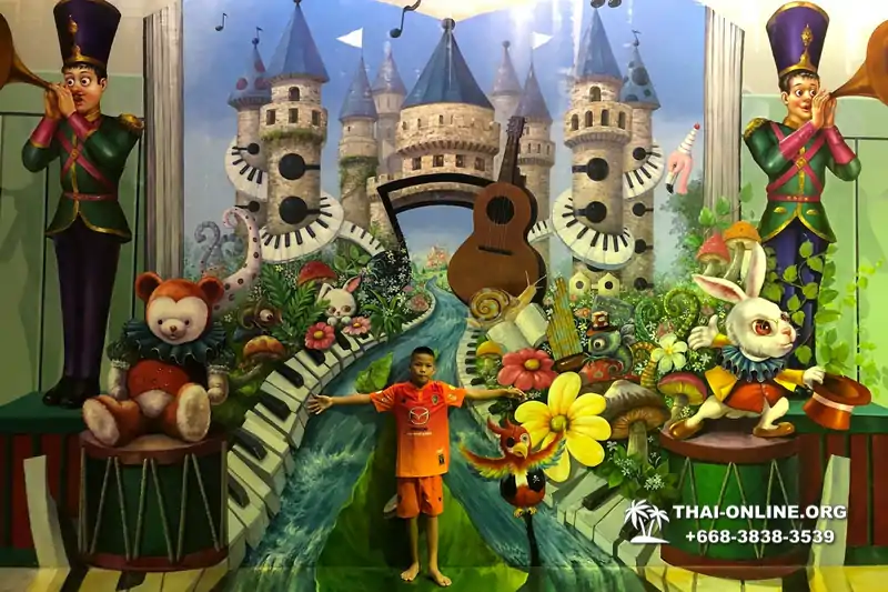 3D Art in Paradise gallery in Pattaya Thailand 7 Countries photo 107