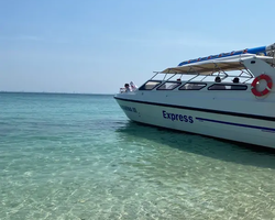 Madagaskar Light speedboat trip from Pattaya to Koh Phai - photo 500