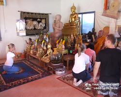 Wat Yan Temple Complex in Pattaya Thailand excursion photo 79