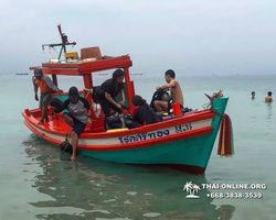 Lucky Island of Koh Si Chang trip in Patthaya Thailand - photo 64