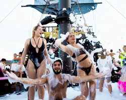 Sea boat cruise trip Black Pearl Pattaya Thailand - photo 44