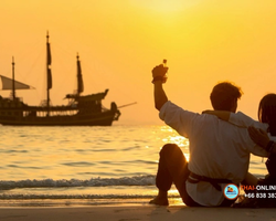 Sea boat cruise trip Black Pearl Pattaya Thailand - photo 25