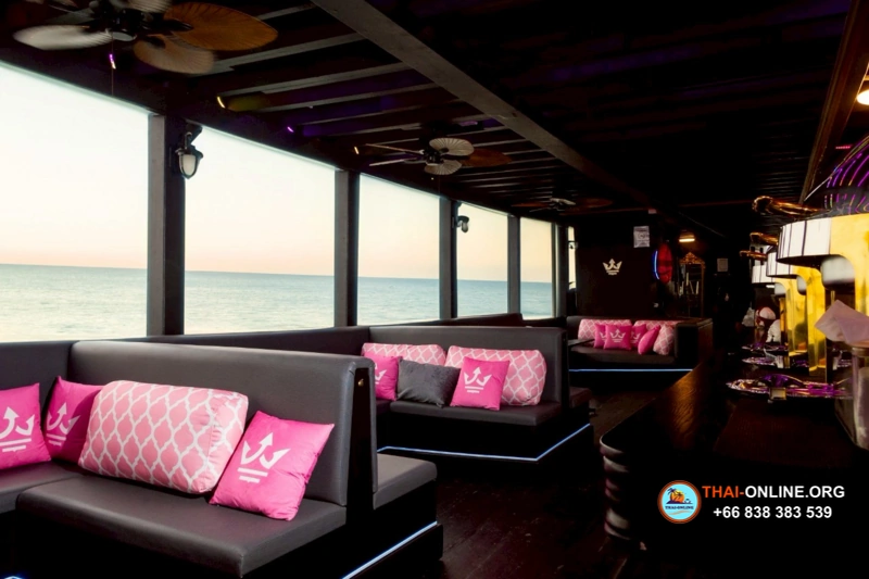 Sea boat cruise trip Black Pearl Pattaya Thailand - photo 2 Black Pearl boat excursion in Pattaya Thailand - photo 2
