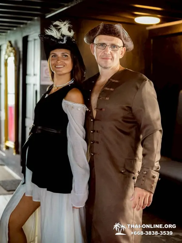 Sea boat cruise trip Black Pearl Pattaya Thailand - photo 33 Black Pearl boat excursion in Pattaya Thailand - photo 33