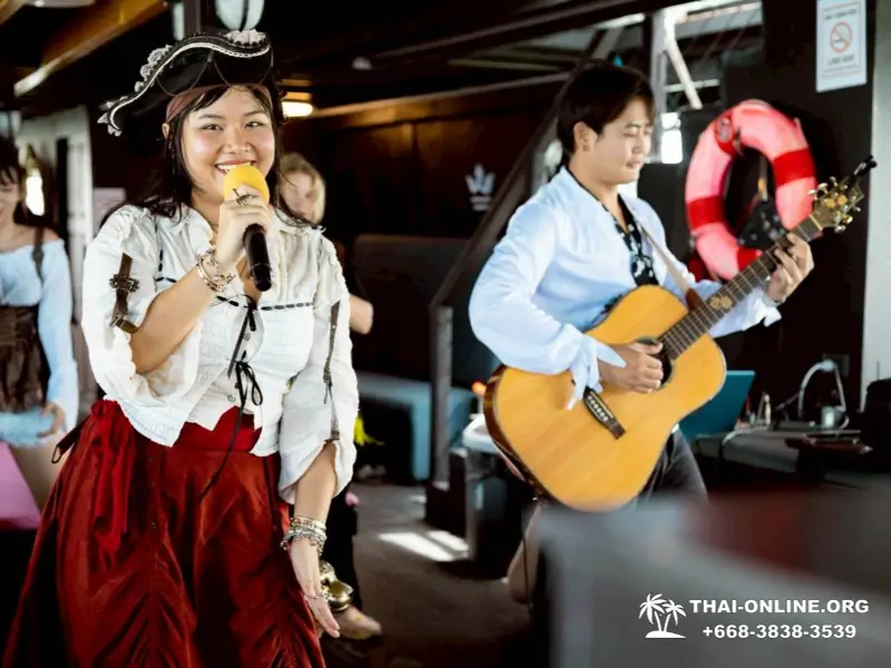 Sea boat cruise trip Black Pearl Pattaya Thailand - photo 22 Black Pearl boat excursion in Pattaya Thailand - photo 22