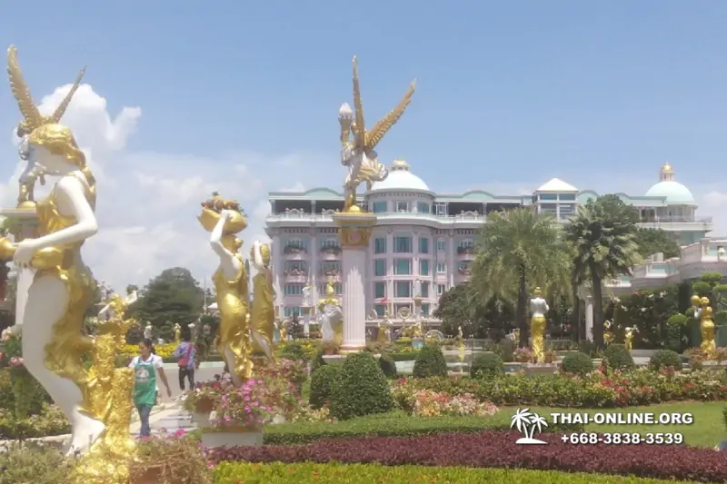 Visit Sukhawadee Palace with Seven Countries travel Pattaya photo 108