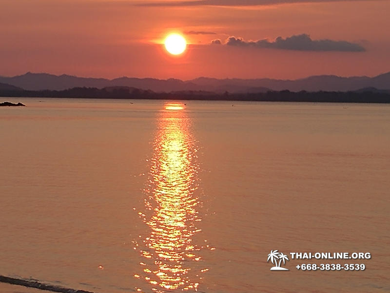 Southern Koh Thaloo private island from Pattaya Thailand photo 187