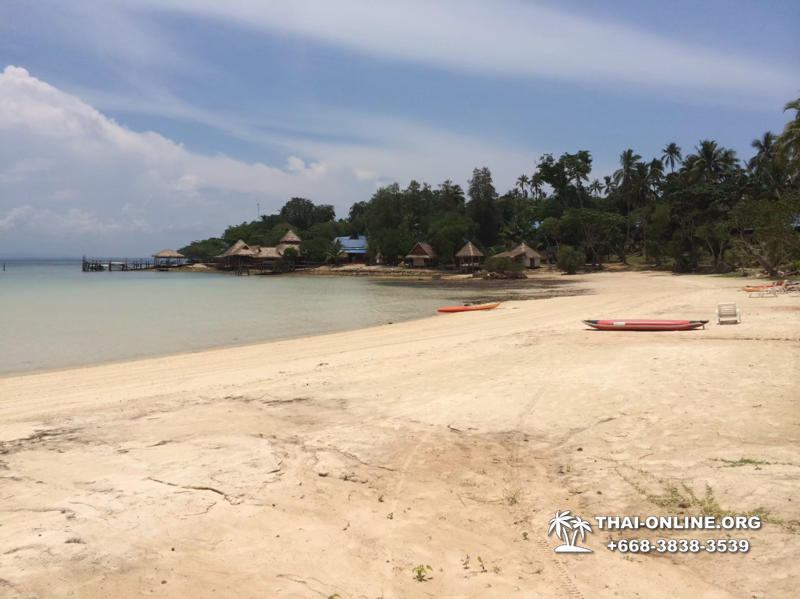 Southern Koh Thaloo private island from Pattaya Thailand photo 179
