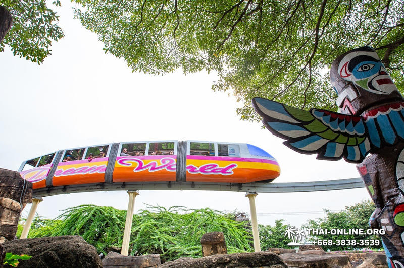 Asiatic Disneyland Dream World Bangkok trip from Pattaya photo 23