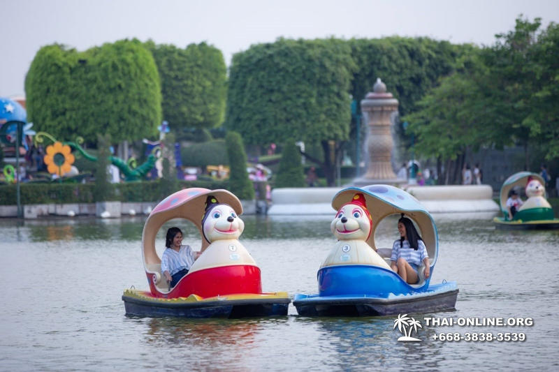 Asian Disneyland in Bangkok transfer from Pattaya Thailand photo 62