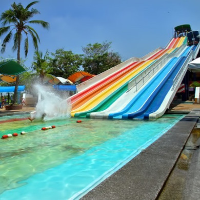 Columbia Pictures Aquaverse Water Park - Pattaya Thailand tourist ...