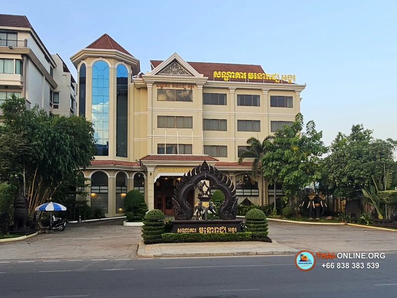 Guided tour Cambodia Angkor in a fly balloon, hotel accommodation in Siem Reap - photo 15 Angkor Temples in a fly balloon tour from Pattaya - hotel picture 15