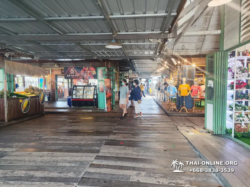 Excursion to Pattaya Floating Market with Seven Countries tour agency Thailand - photo 10