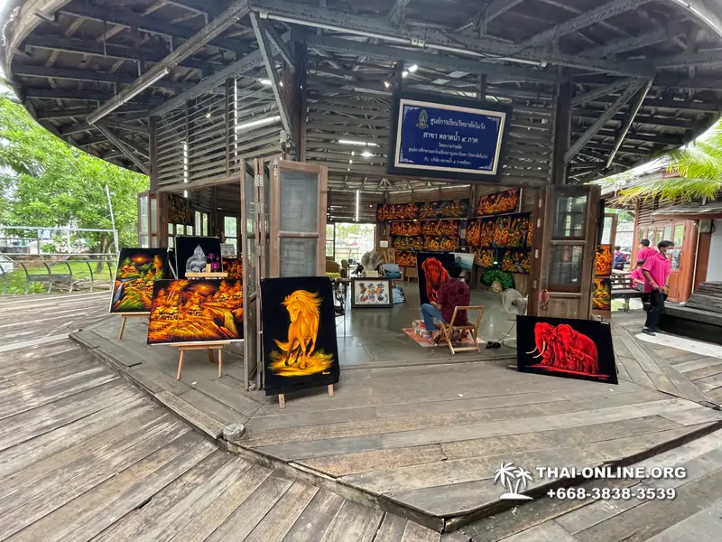 Excursion to Pattaya Floating Market with Seven Countries tour agency Thailand - photo 17