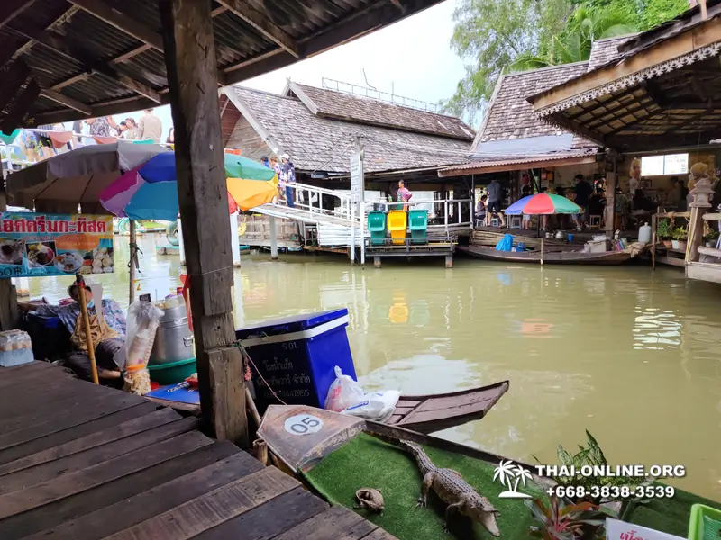 Excursion to Pattaya Floating Market with Seven Countries tour agency Thailand - photo 2