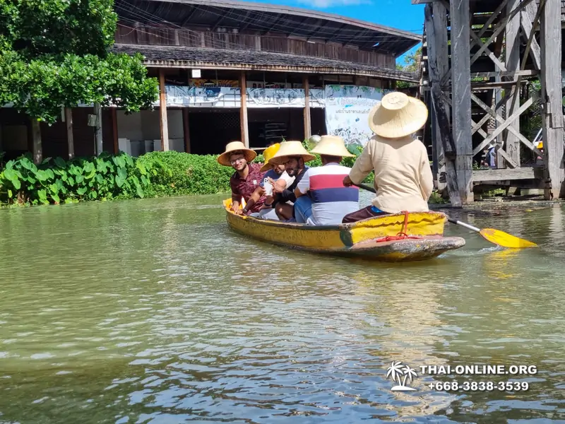 Excursion to Pattaya Floating Market with Seven Countries tour agency Thailand - photo 4