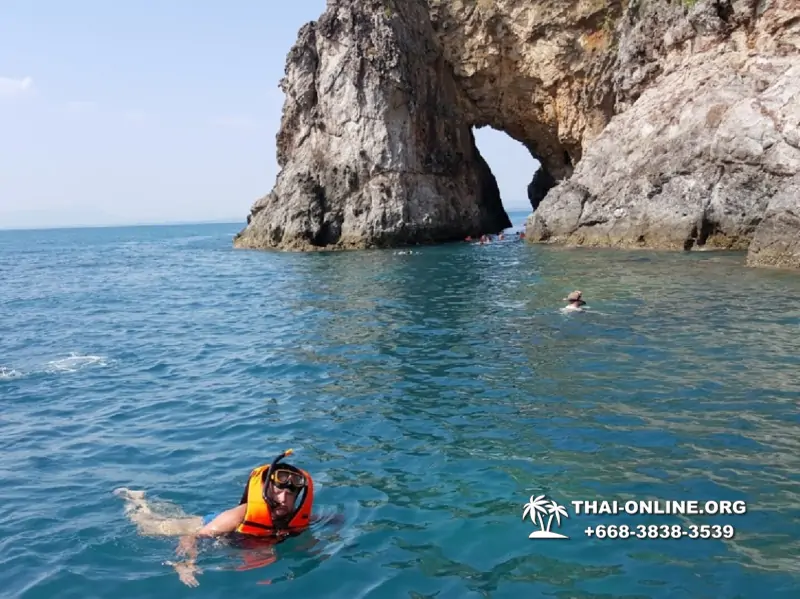 Pink Island of Koh Ta Lu Pattaya, snorkeling excursions in Thailand photo 20